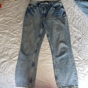 Abercrombie & Fitch Mom Jean